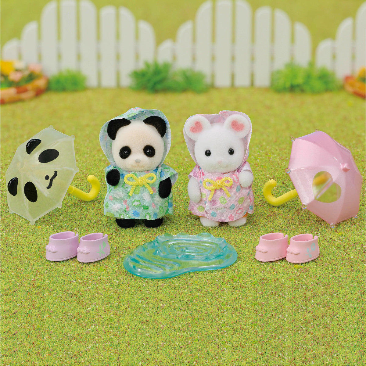 Calico Critters Nursery Friends Rainy Day Duo Set