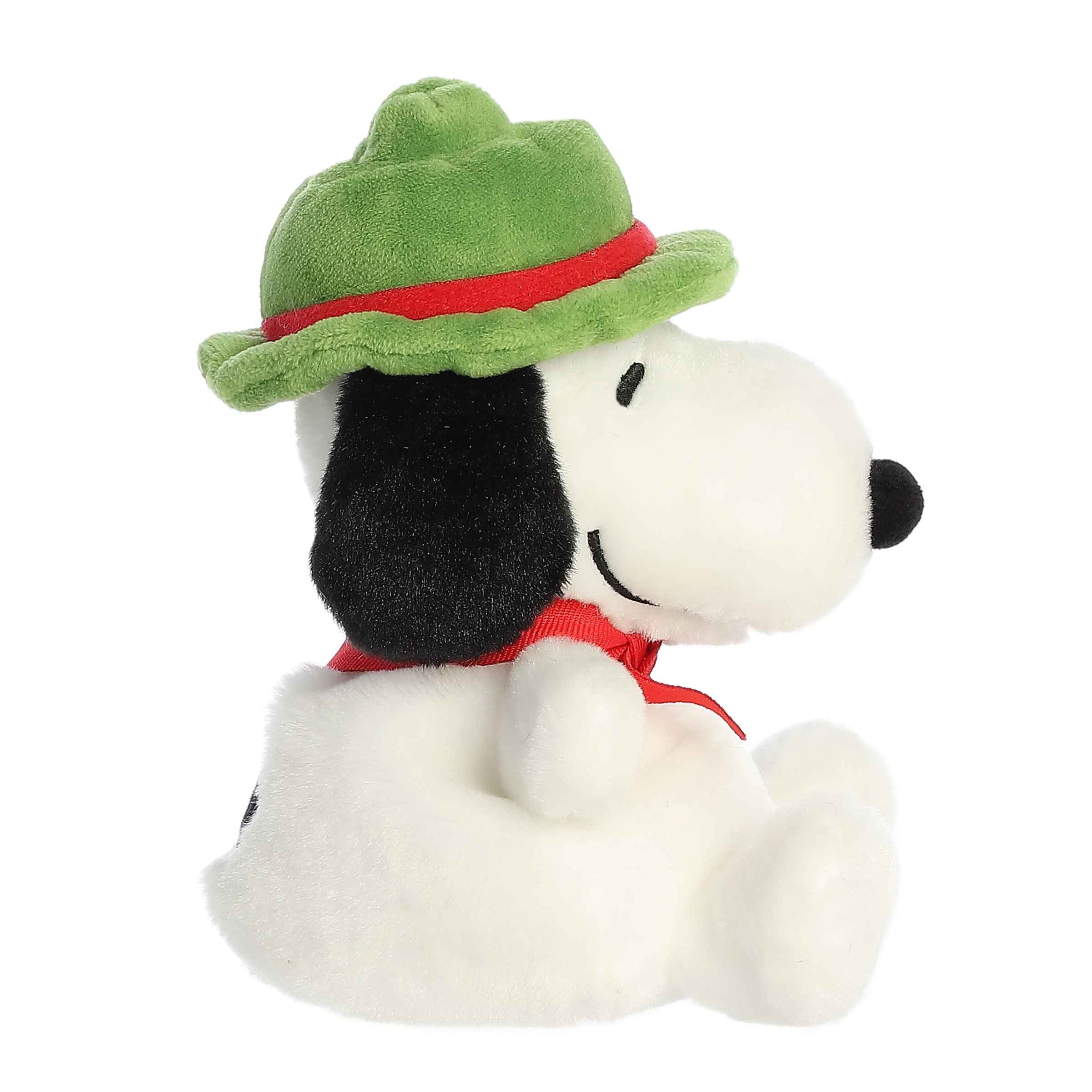 Palm Pals 5 Inch Peanuts Snoopy Beagle Scout Plush Toy