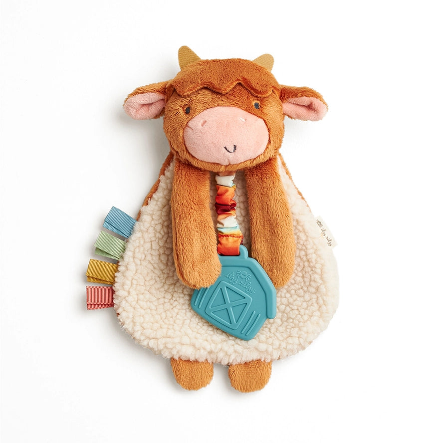 Itzy Ritzy Itzy Friends Lovey™ Wyatt Highland Cow Plush Teether Toy
